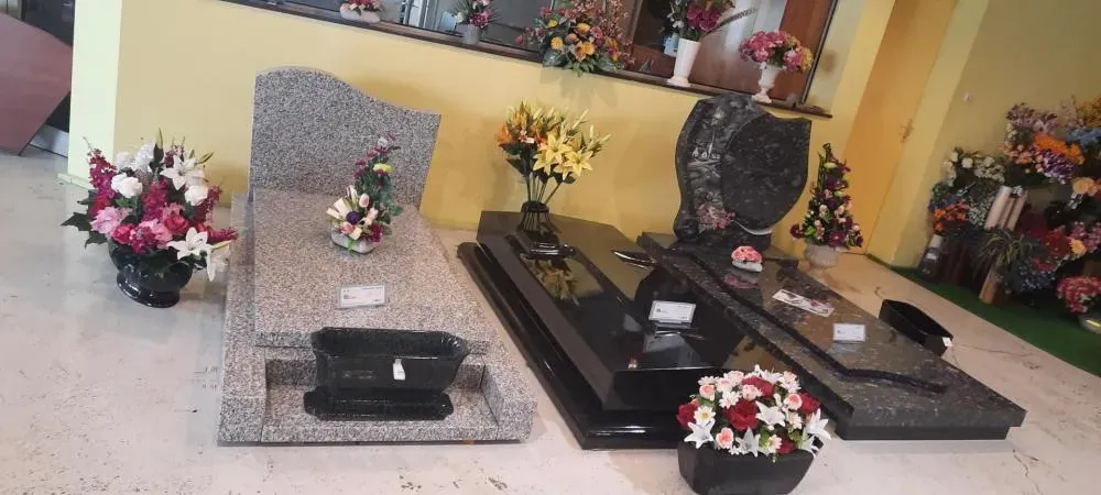 Plaques souvenirs près de Audun-le-Roman